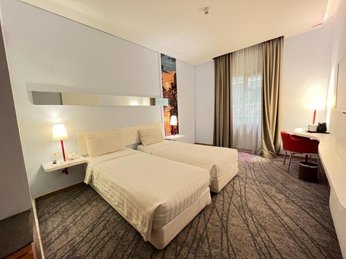 Luminor Hotel Metro Indah - Bandung By Wh Cicadas Buitenkant foto
